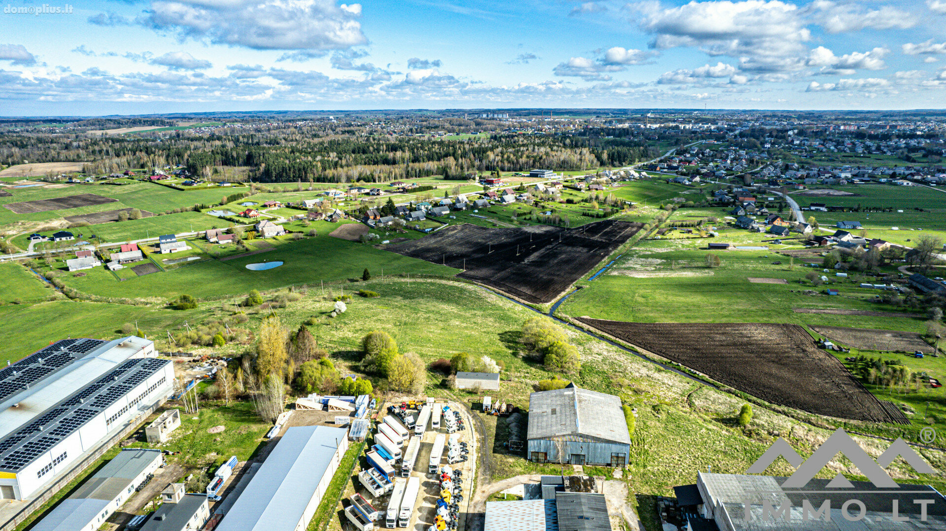 Land for sale Plungės rajono sav., Varkaliuose, Pušies g.