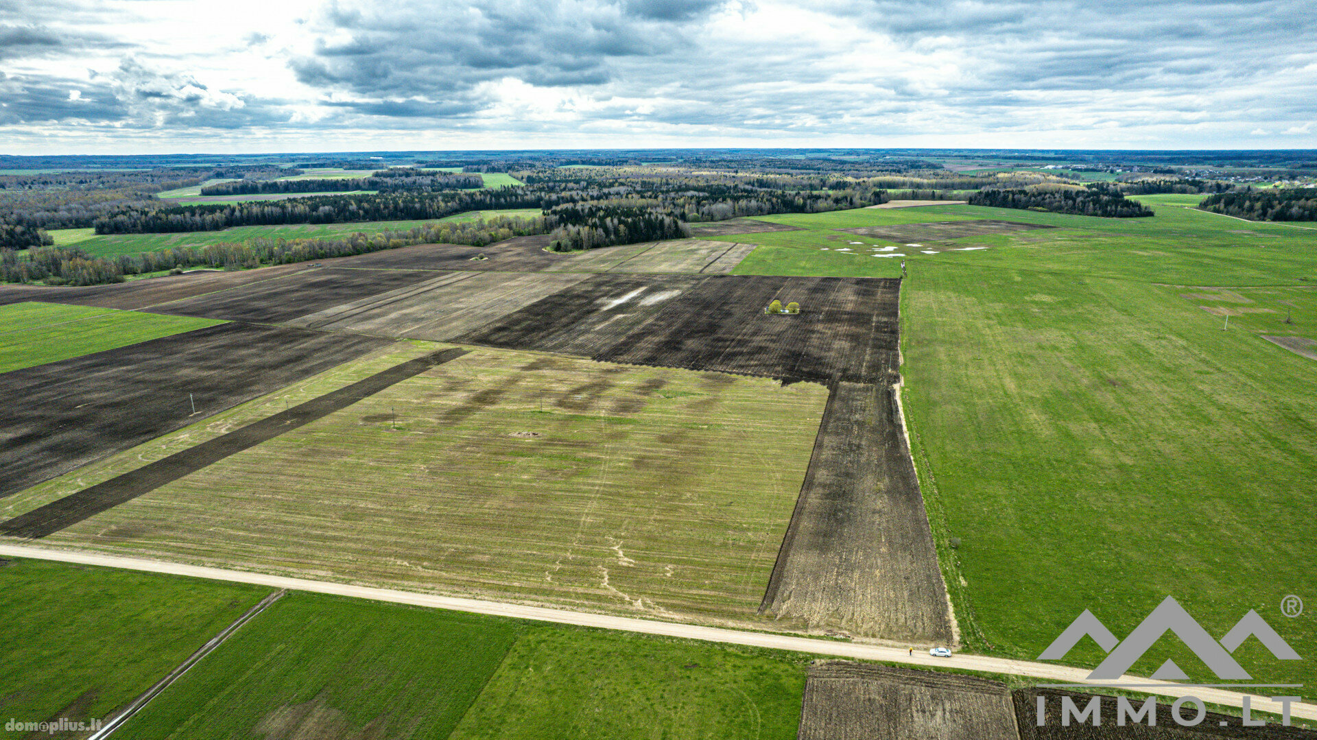 Parduodamas sklypas Skuodo rajono sav., Šerkšniuose, Sakalų g.