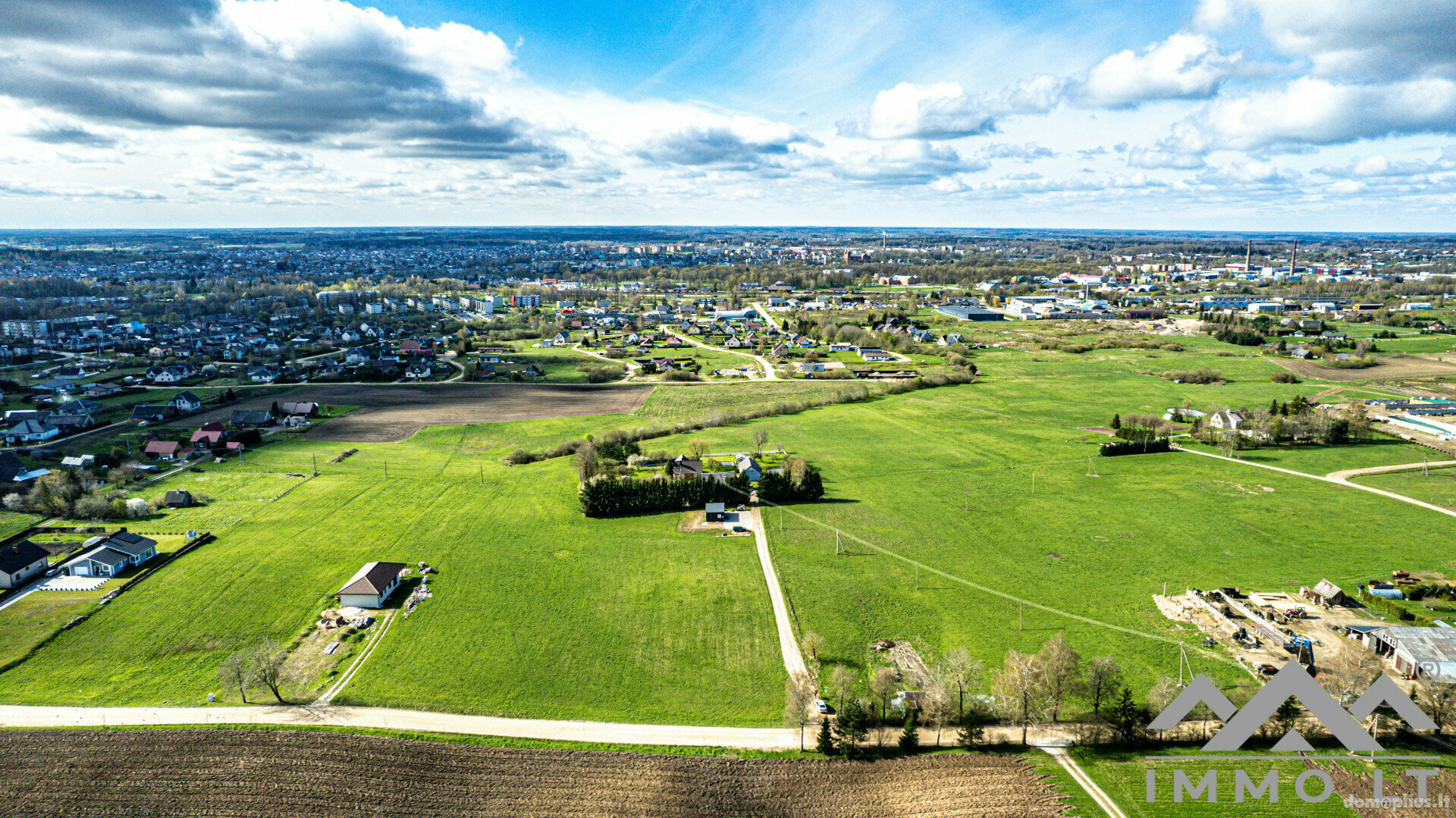 Land for sale Plungės rajono sav., Babrunge, Laukų g.