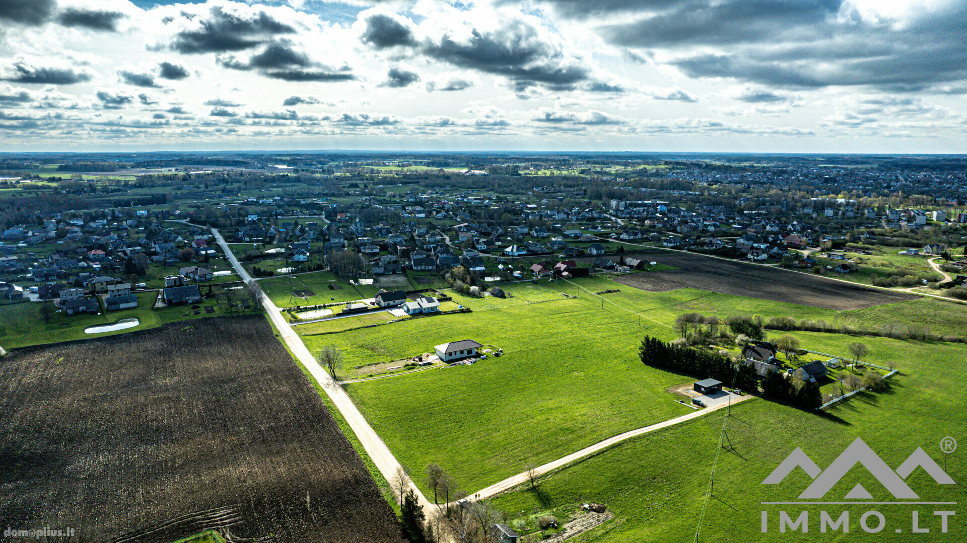 Land for sale Plungės rajono sav., Babrunge, Laukų g.