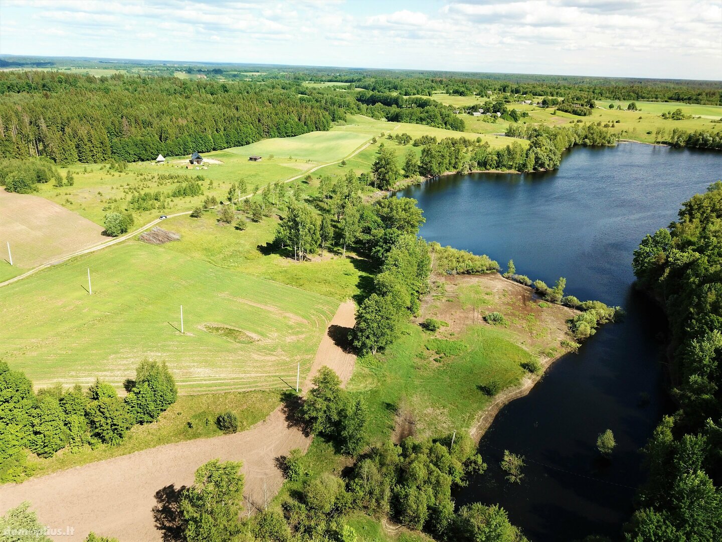 Parduodamas sklypas Trakų rajono sav., Raipolyje