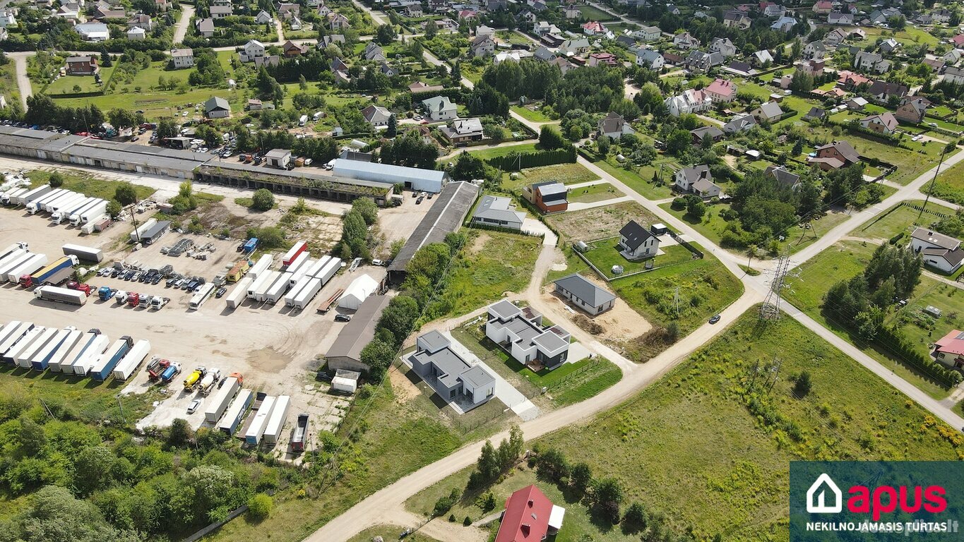 Parduodamas sklypas Vilniuje, Trakų Vokė, Vilkiškės g.