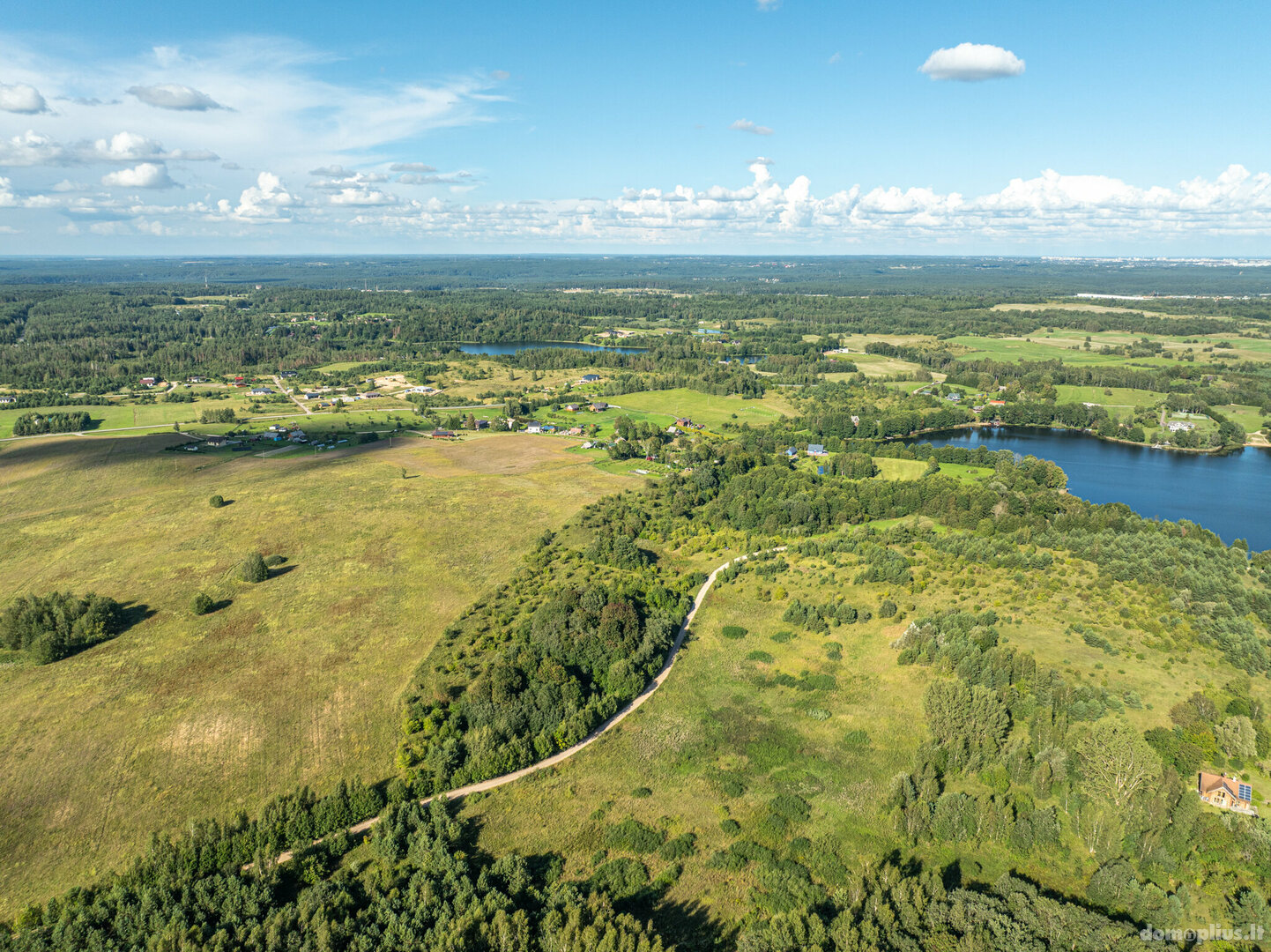 Parduodamas sklypas Trakų rajono sav., Raudonė I