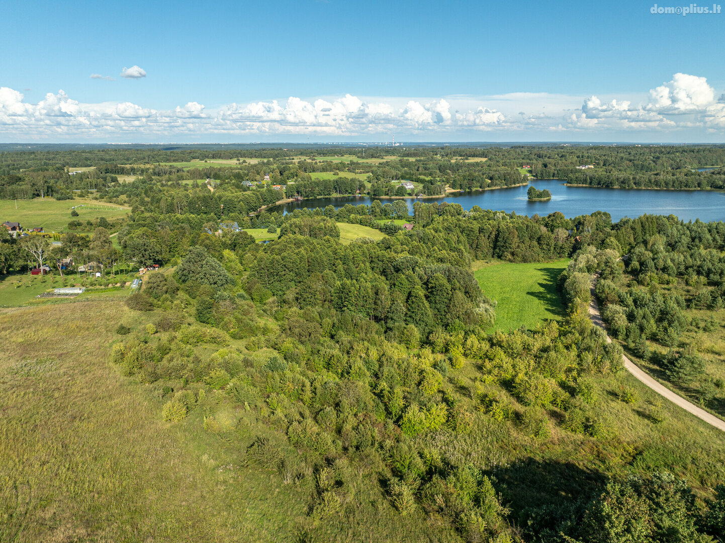 Parduodamas sklypas Trakų rajono sav., Raudonė I