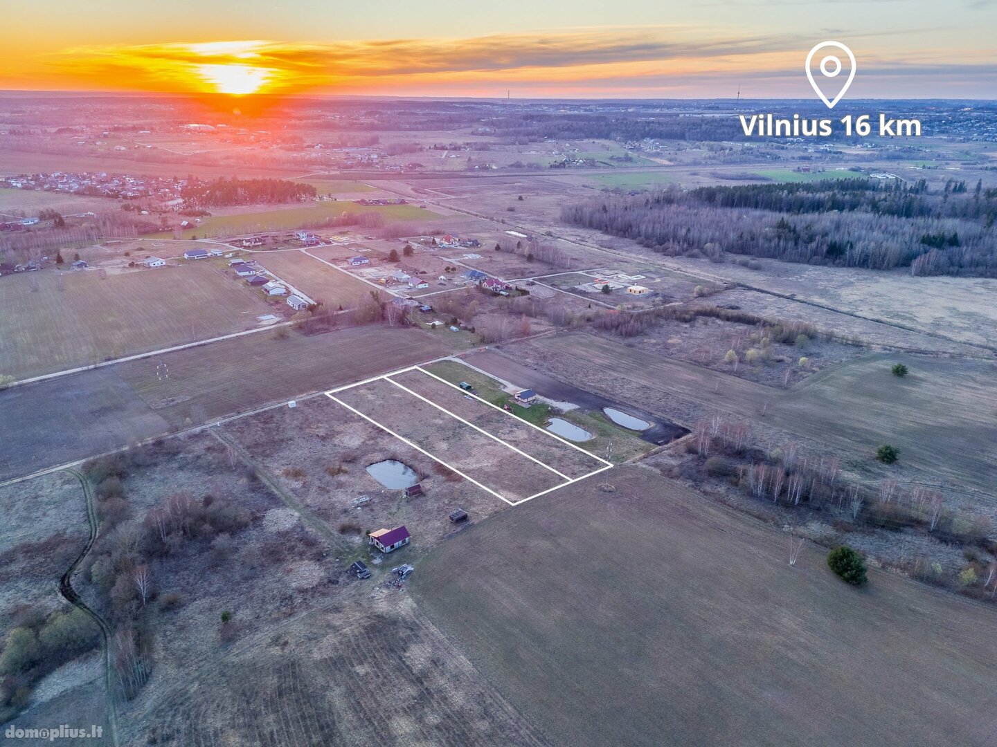 Parduodamas sklypas Vilniaus rajono sav., Pagrūšyje, Nakvišų g.