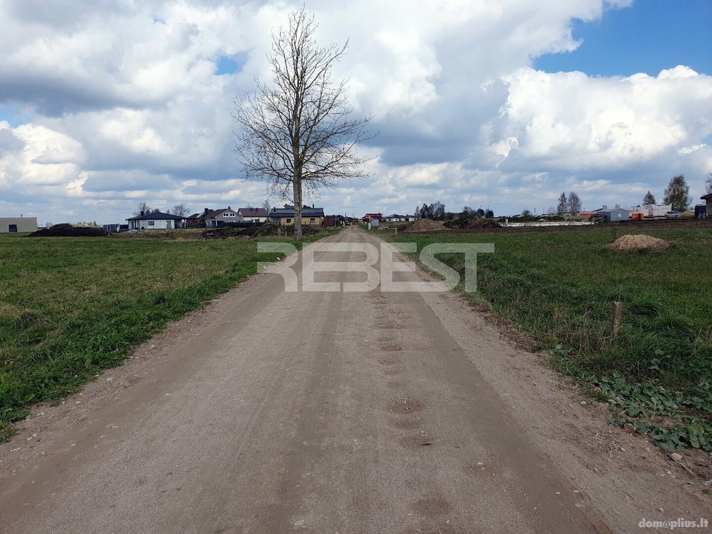 Parduodamas sklypas Šiaulių rajono sav., Dainos