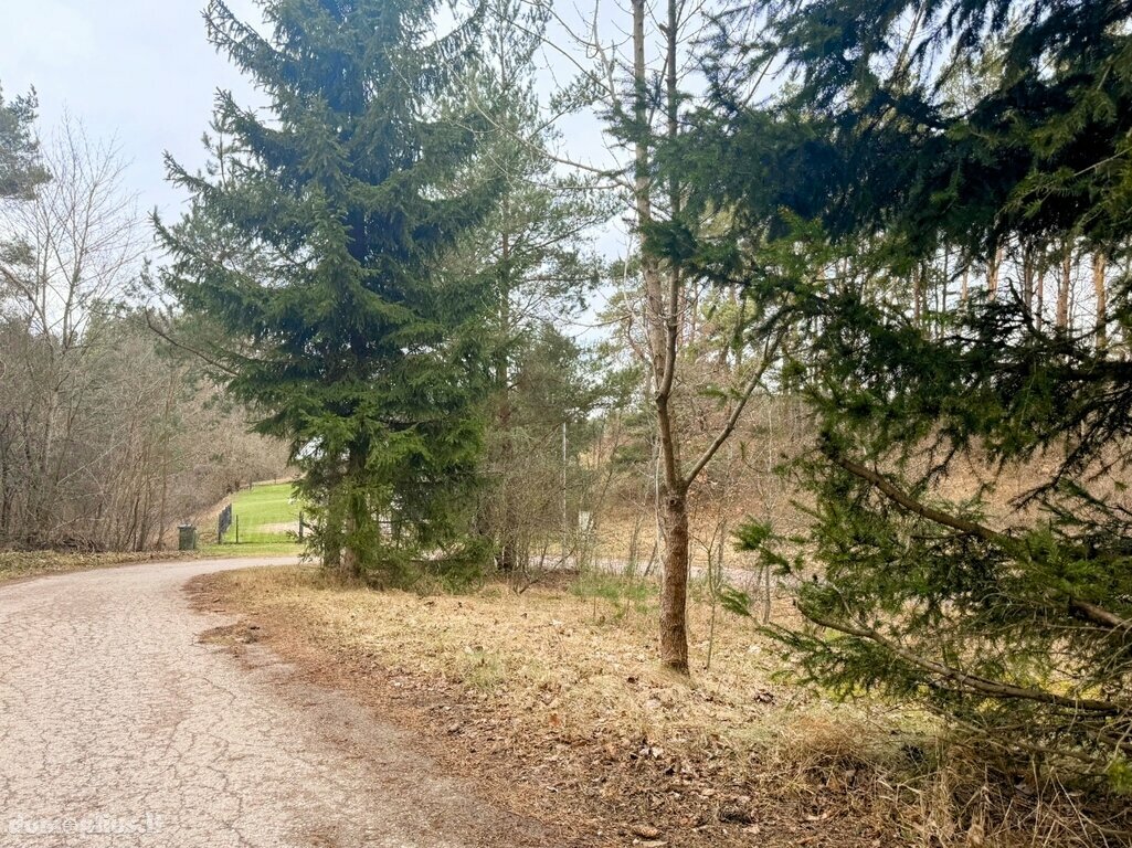 Parduodamas sklypas Trakų rajono sav., Trakuose, S. Nėries g.