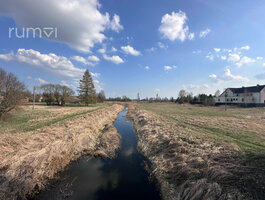 Sklypas Panevėžio rajono sav., Nevėžyje, Smilgių g.