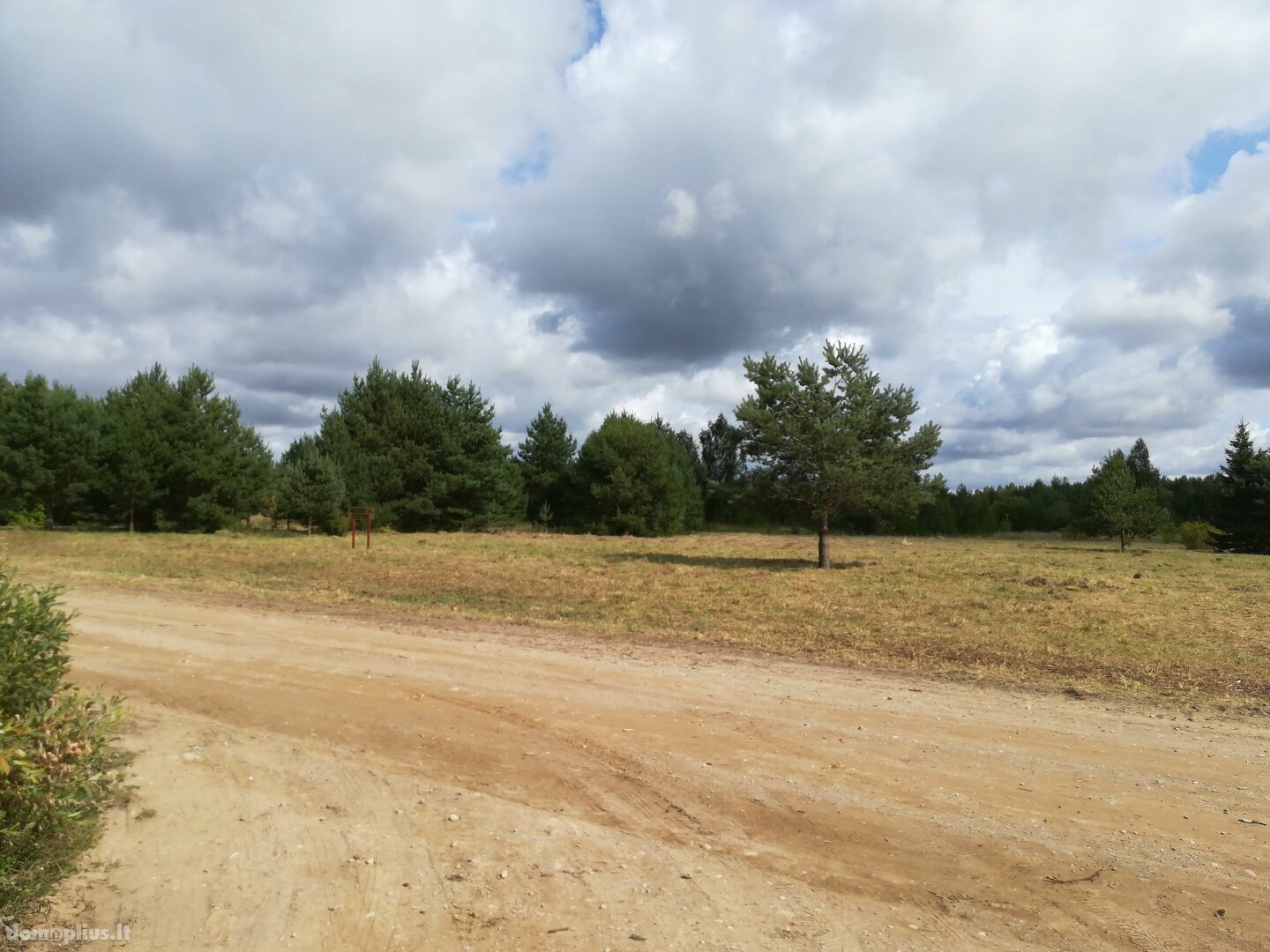 Parduodamas sklypas Kretingos rajono sav., Sausdravuose, Tvenkinio g.