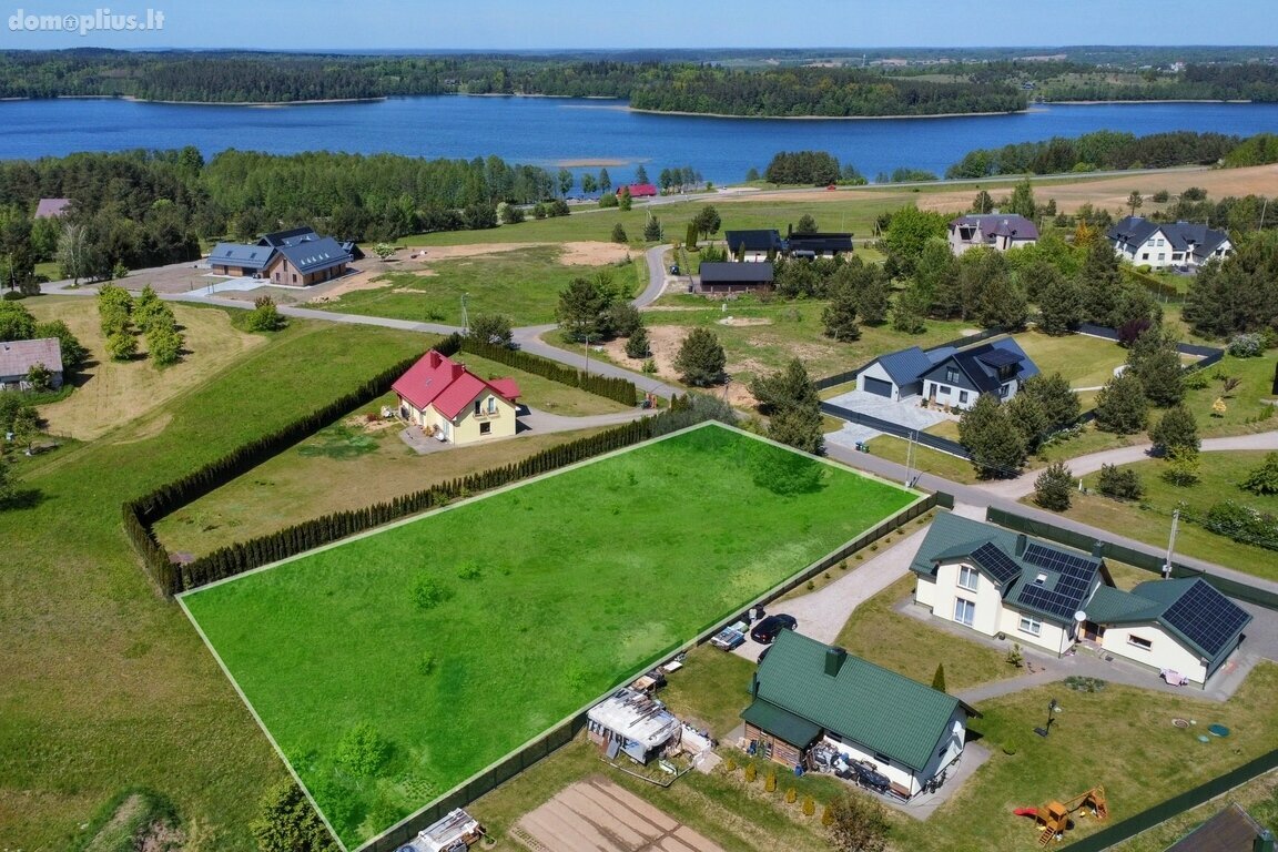 Parduodamas sklypas Trakų rajono sav., Jovariškėse