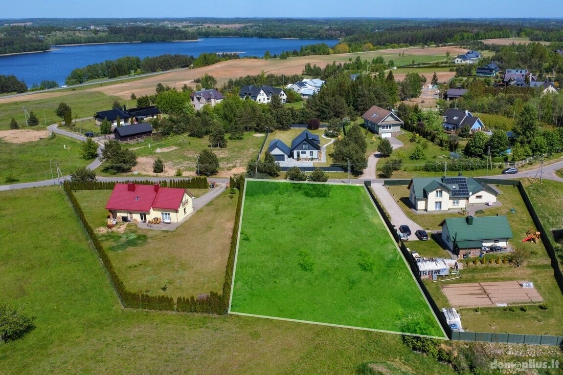 Parduodamas sklypas Trakų rajono sav., Jovariškėse