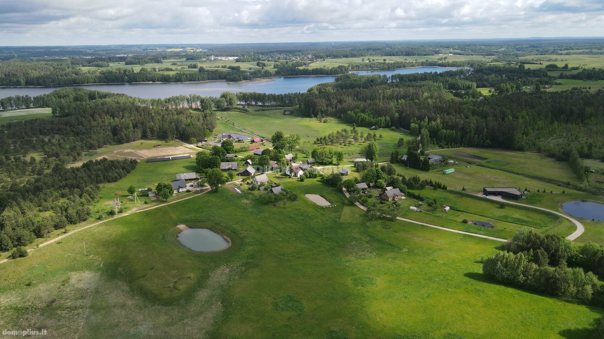 Parduodamas sklypas Molėtų rajono sav., Vanagiškėse