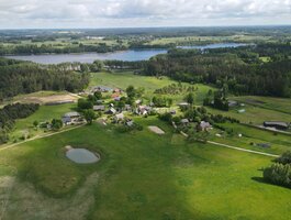 Sklypas Molėtų rajono sav., Vanagiškėse