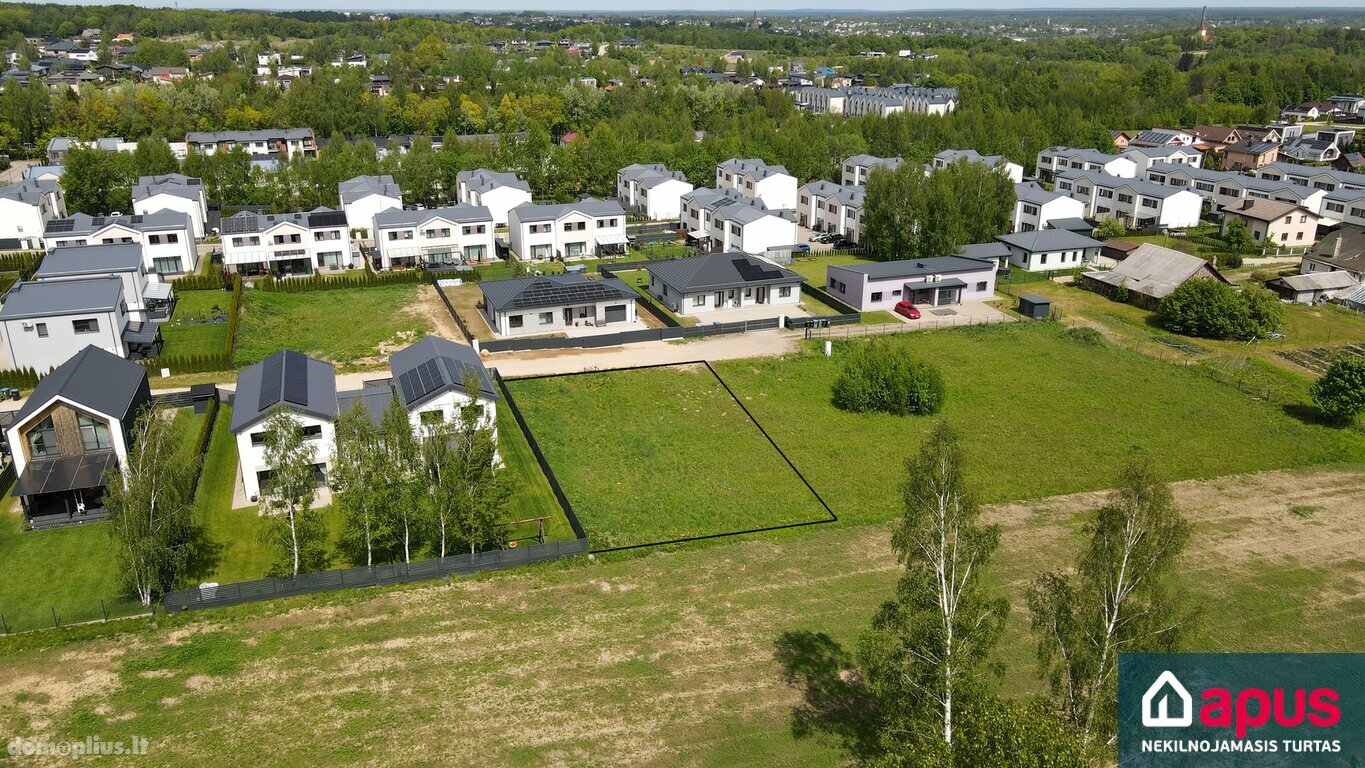 Parduodamas sklypas Vilniuje, Pavilnyje, Valdemaro Čarneckio g.