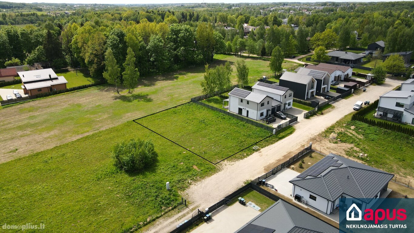 Parduodamas sklypas Vilniuje, Pavilnyje, Valdemaro Čarneckio g.
