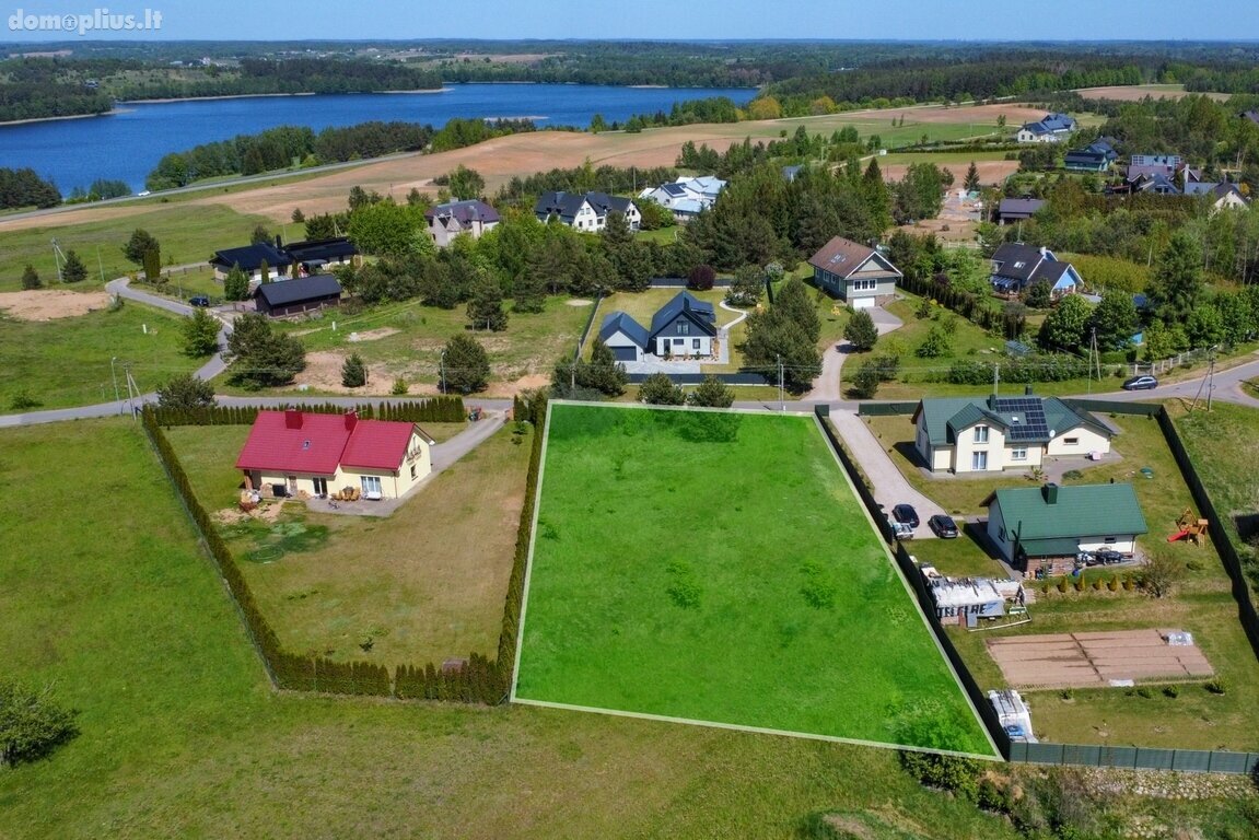 Parduodamas sklypas Trakų rajono sav., Jovariškėse