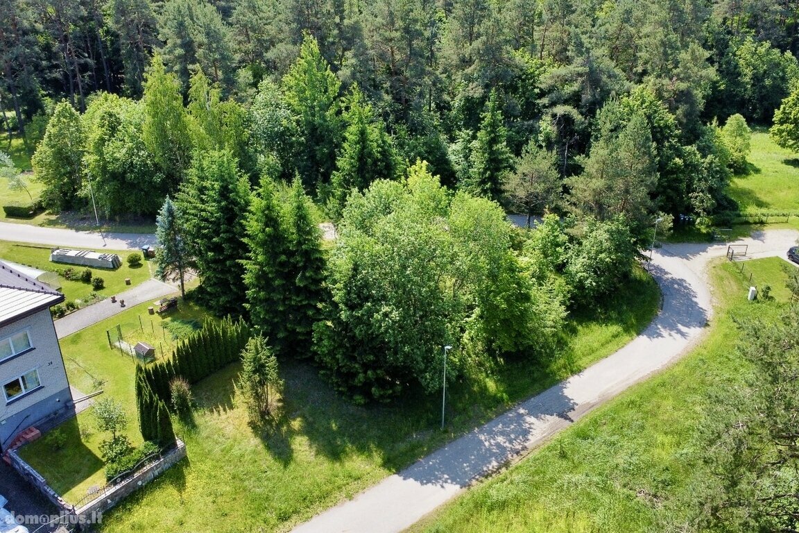 Участок Trakų rajono sav., Trakuose, S. Nėries g.