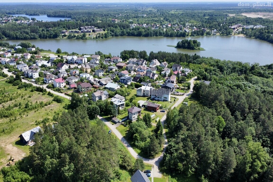 Участок Trakų rajono sav., Trakuose, S. Nėries g.