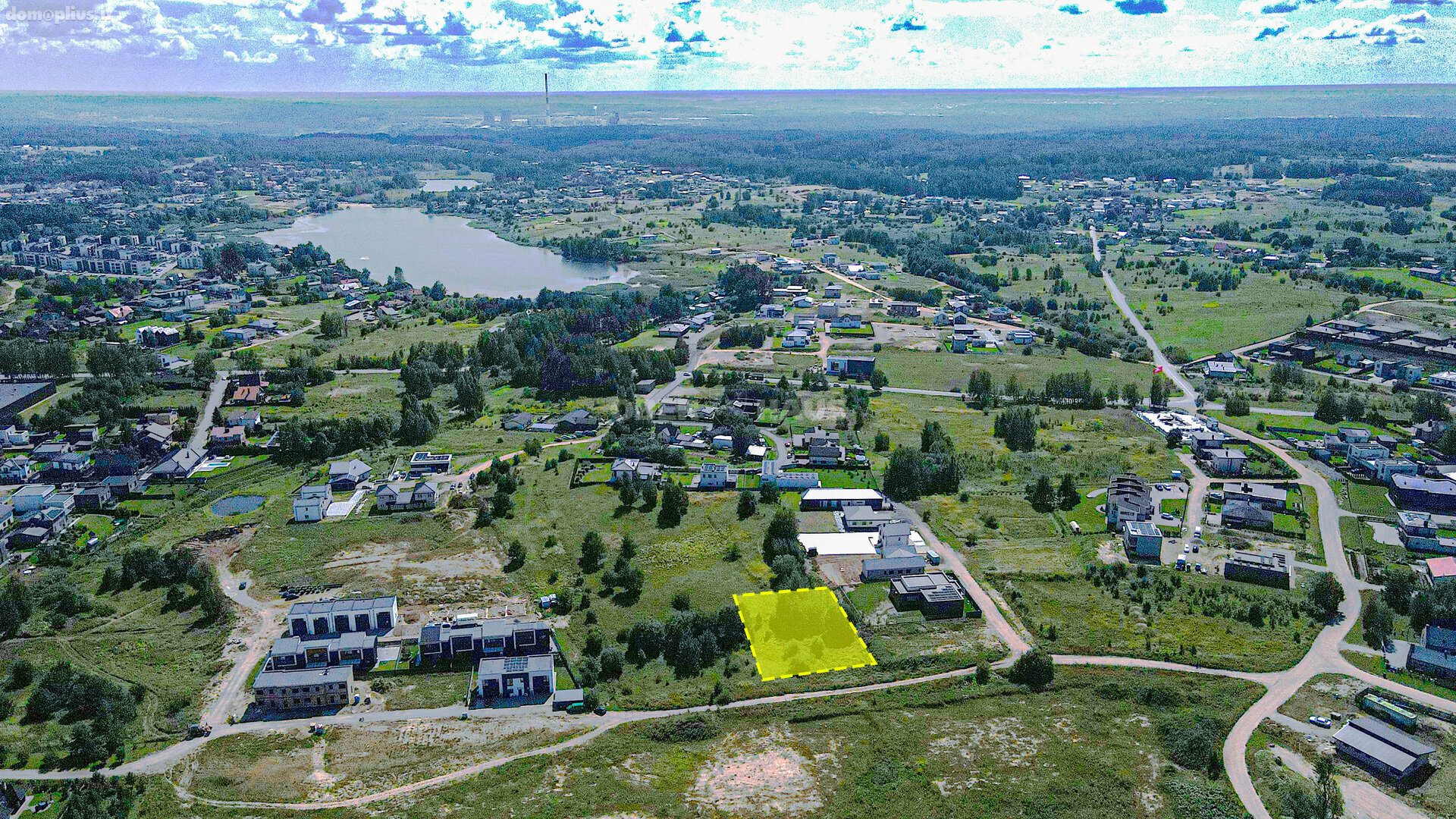Parduodamas sklypas Vilniuje, Pilaitėje