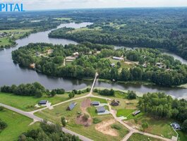 Участок Molėtų rajono sav., Žalvariuose