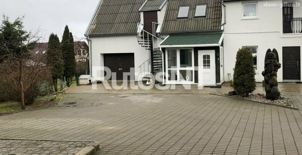 Parduodamas gyvenamasis namas Klaipėdos rajono sav., Jakuose
