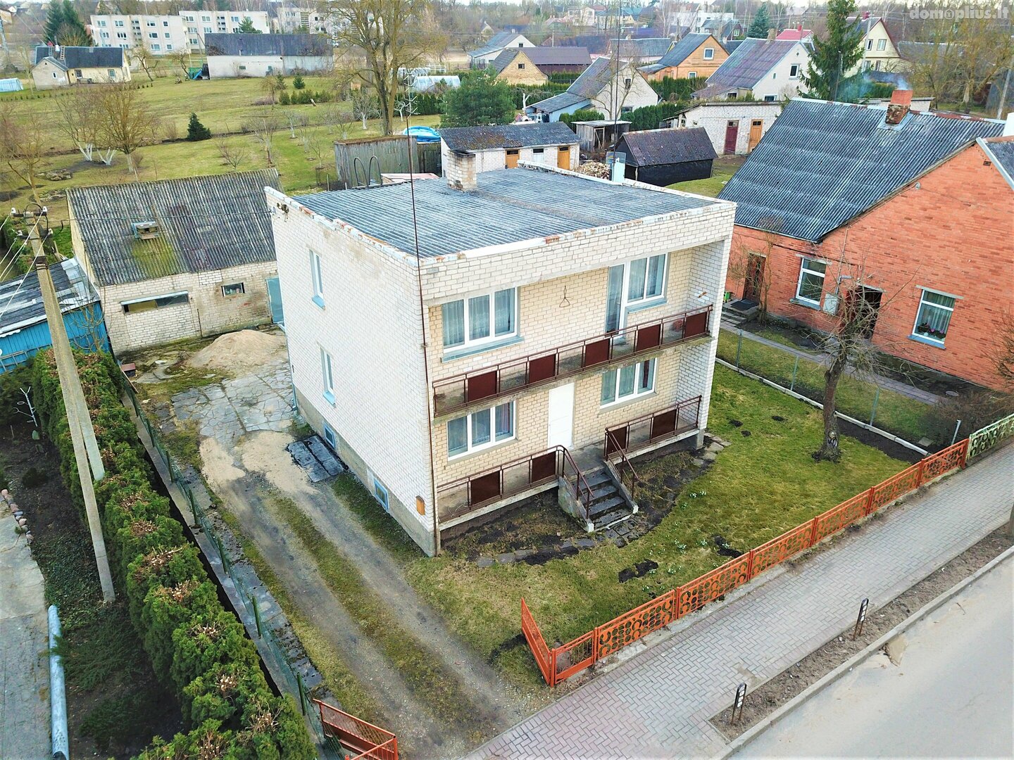 Продаётся дом Radviliškio rajono sav., Šeduvoje, Panevėžio g.