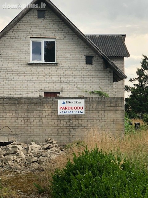 Parduodamas gyvenamasis namas Klaipėdos rajono sav., Vėžaičiuose, Gerdaujos g.