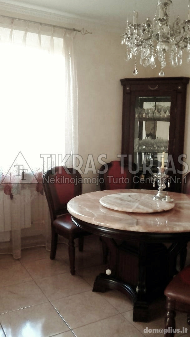 Parduodamas gyvenamasis namas Klaipėdoje, Poilsio, Šturmanų g.