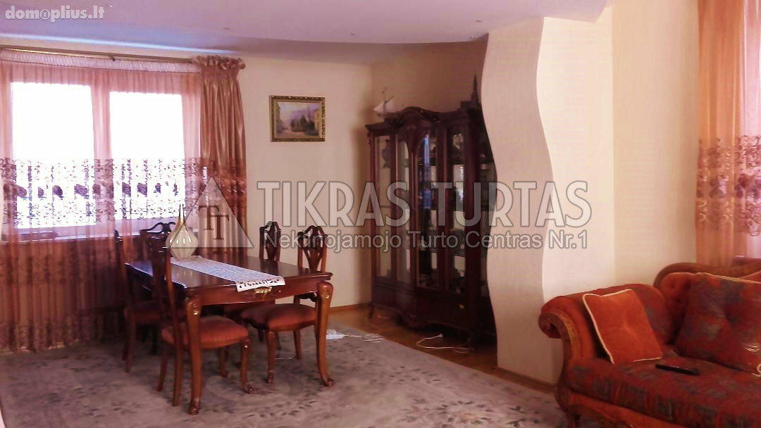 Parduodamas gyvenamasis namas Klaipėdoje, Poilsio, Šturmanų g.