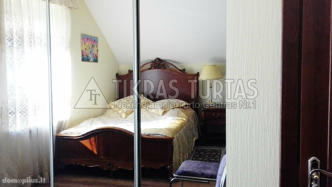 Parduodamas gyvenamasis namas Klaipėdoje, Poilsio, Šturmanų g.