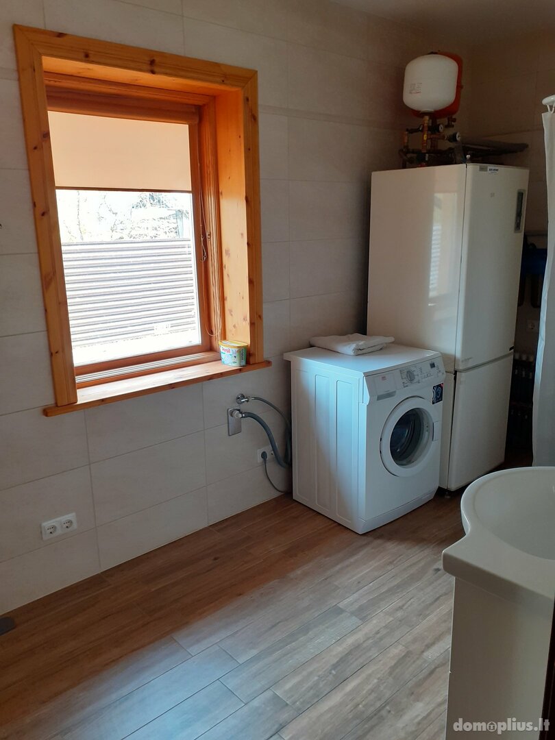 Gyvenamojo namo nuoma Pakruojo rajono sav., Bitaičiuose, Sereikių g.