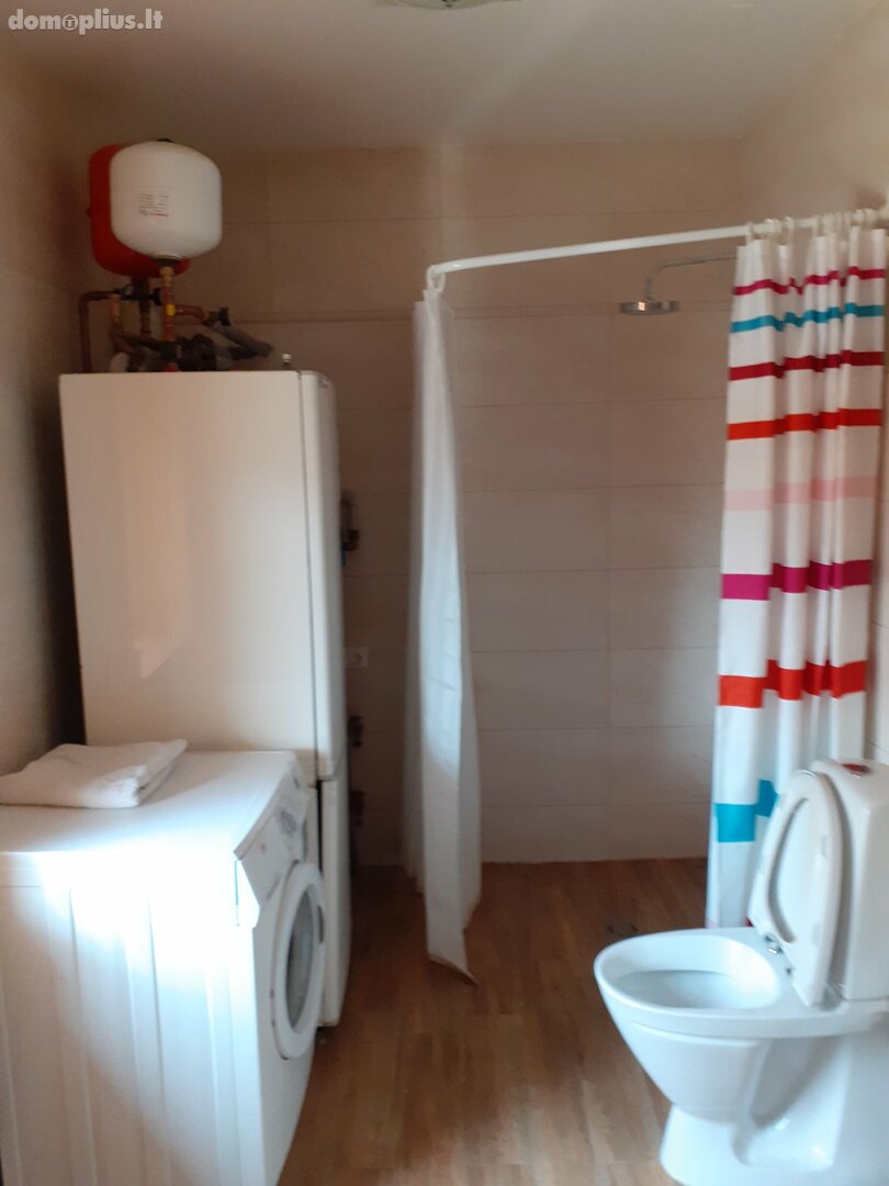 Gyvenamojo namo nuoma Pakruojo rajono sav., Bitaičiuose, Sereikių g.