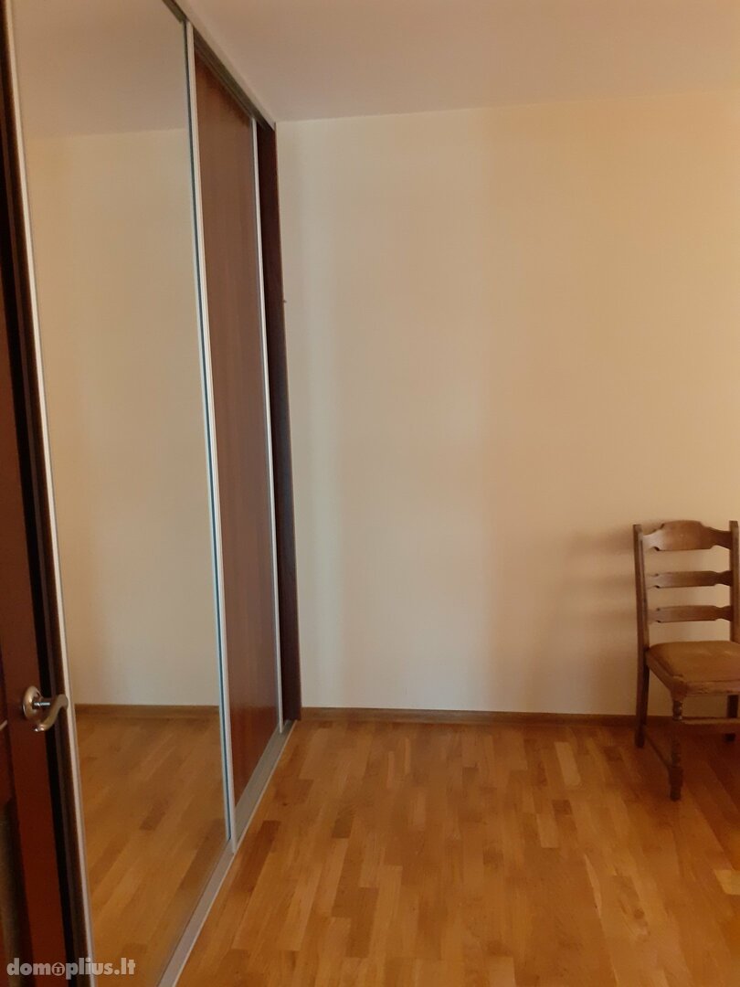 Gyvenamojo namo nuoma Pakruojo rajono sav., Bitaičiuose, Sereikių g.