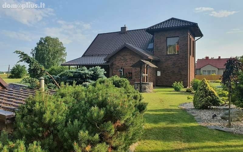 Продаётся дом Joniškio rajono sav., Daukšiuose, Aušros g.