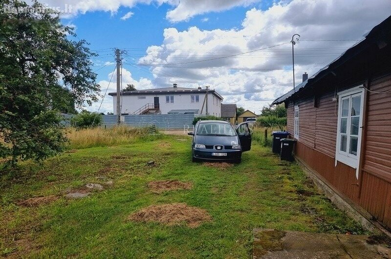 Parduodamas gyvenamasis namas Šalčininkų rajono sav., Mantviliškėse, Gėlių g.