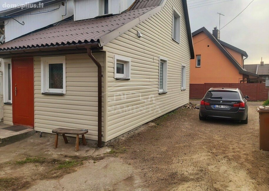 Parduodama gyvenamojo namo dalis Kretingos rajono sav., Kretingoje