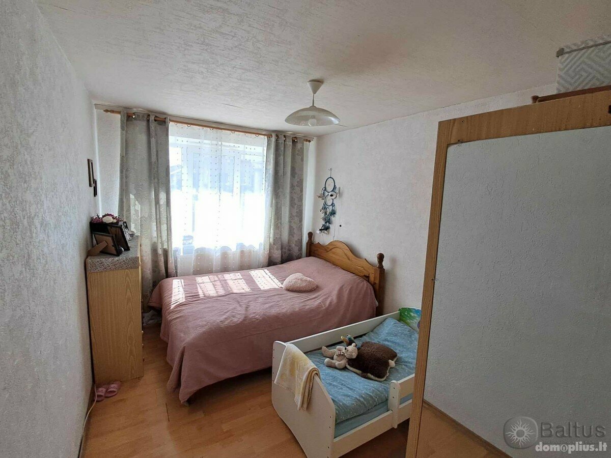 Parduodama gyvenamojo namo dalis Klaipėdos rajono sav., Gargžduose, Paupio g.