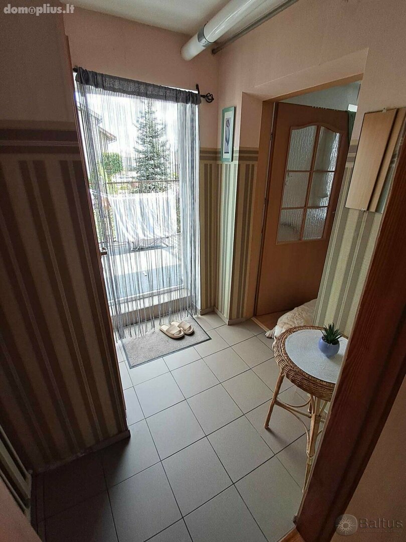 Parduodama gyvenamojo namo dalis Klaipėdos rajono sav., Gargžduose, Paupio g.