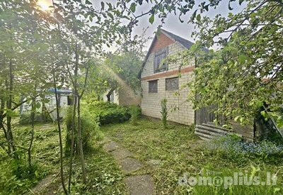 Parduodamas sodo namas Joniškio rajono sav., Joniškyje, Garso tak.