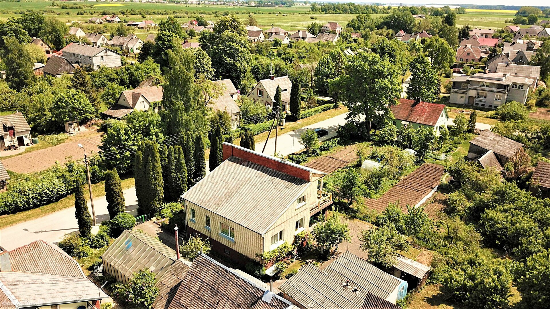 Parduodamas gyvenamasis namas Pasvalio rajono sav., Joniškėlyje, Gedimino g.