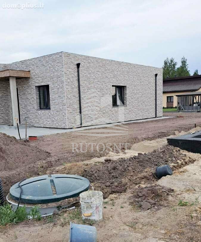 Parduodamas gyvenamasis namas Klaipėdos rajono sav., Radailiuose