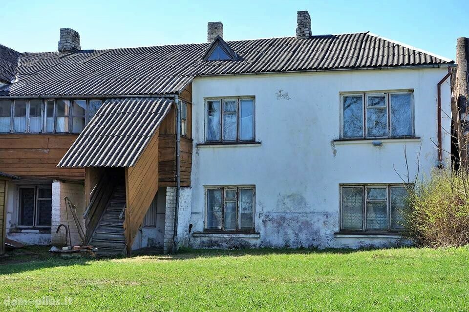 House for sale Joniškio rajono sav., Žagarėje, P. Cvirkos g.