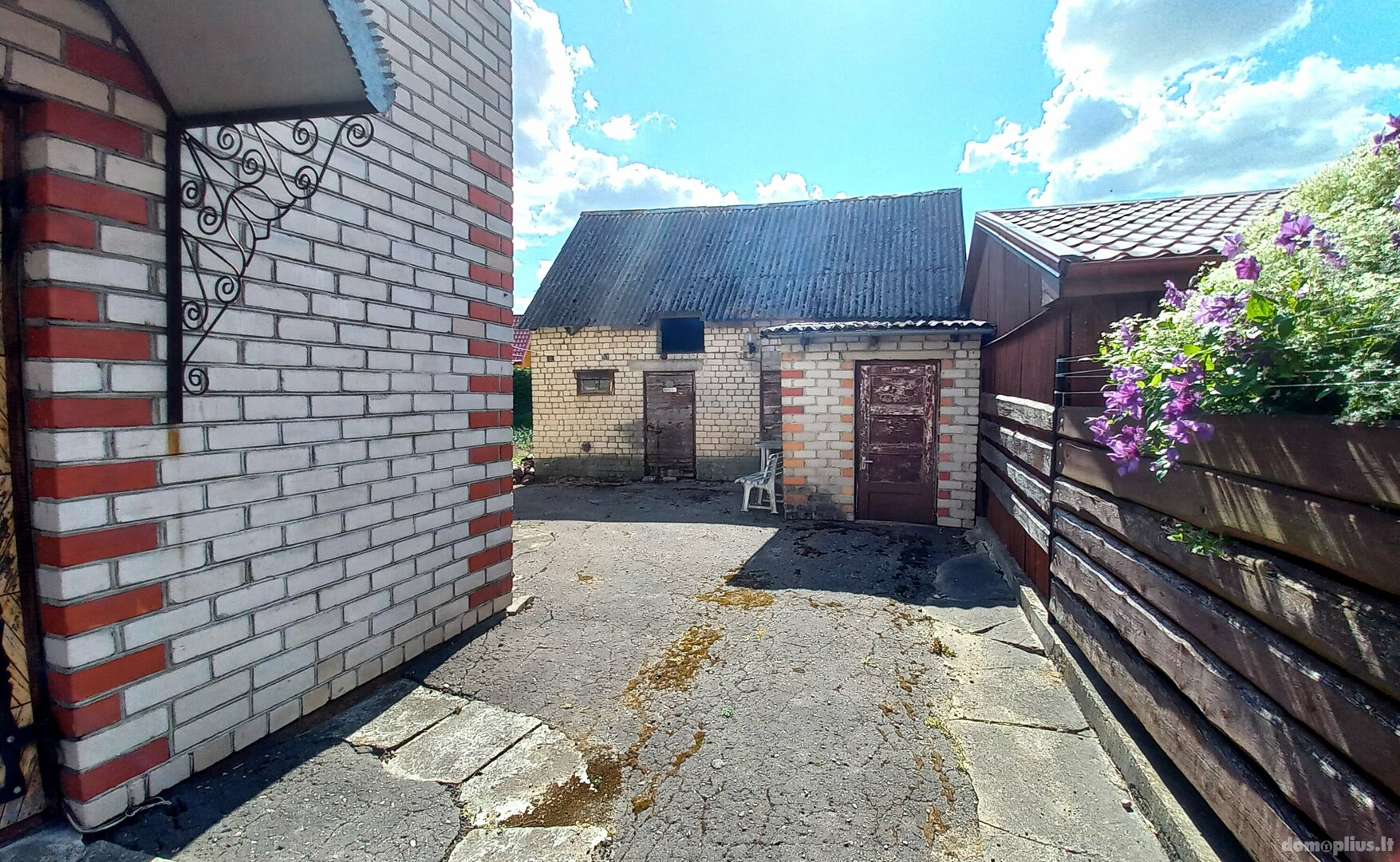 House for sale Joniškio rajono sav., Joniškyje, Laisvės g.