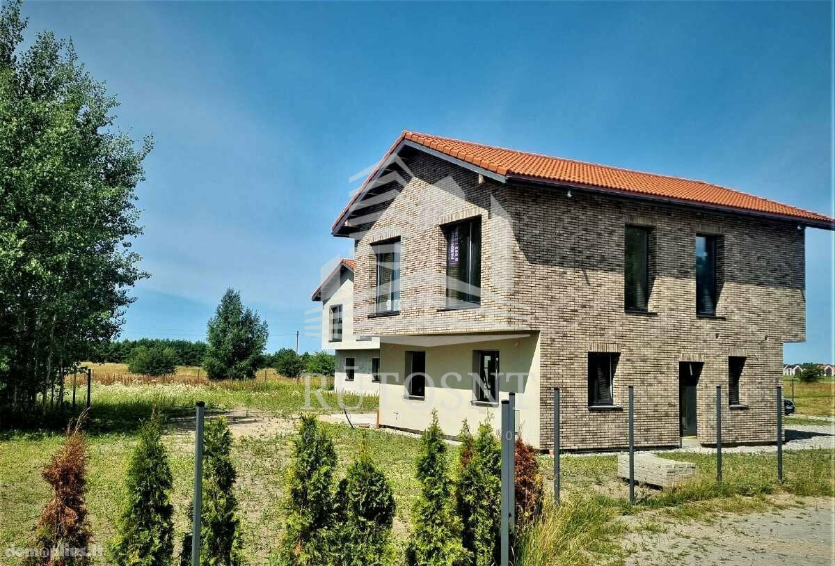 Parduodamas gyvenamasis namas Klaipėdos rajono sav., Dargužiuose