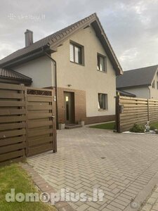 Parduodamas gyvenamasis namas Klaipėdos rajono sav., Ginduliuose, Baltrušaičių g.