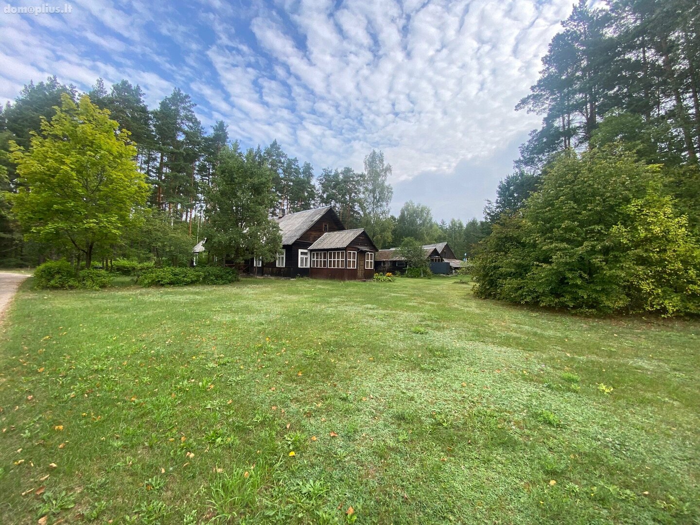 Parduodama gyvenamojo namo dalis Druskininkų sav., Randamonyse, Girininkijos g.
