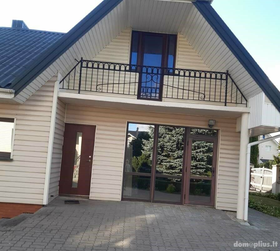 Parduodamas gyvenamasis namas Klaipėdos rajono sav., Jakuose