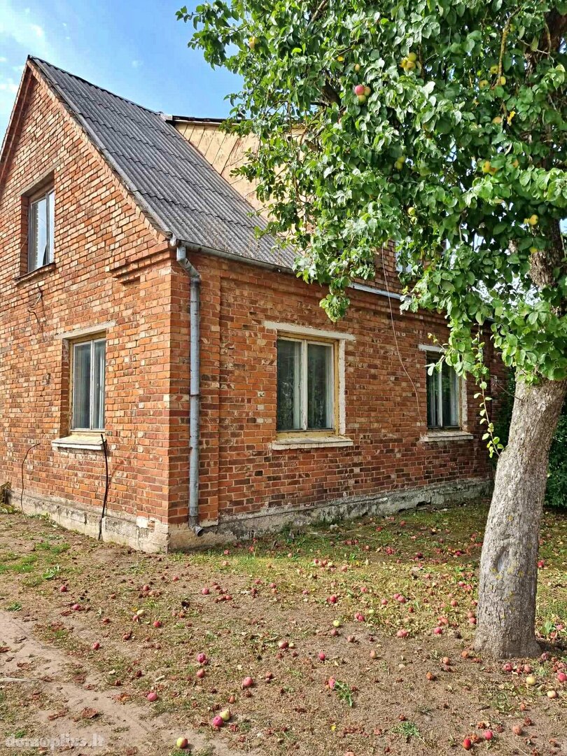 House for sale Pasvalio rajono sav., Saločiuose, J. Basanavičiaus g.