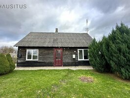 Gyvenamasis namas Pakruojo rajono sav., Klovainiuose, Pušaloto g.