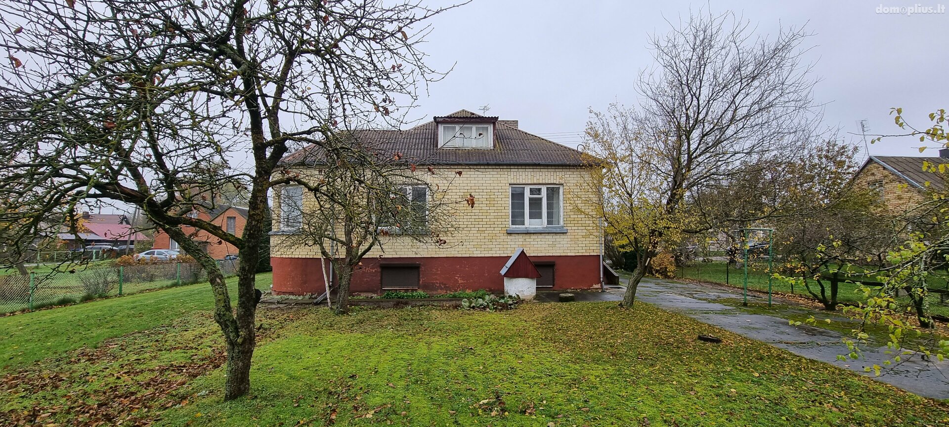 House for sale Akmenės rajono sav., Papilėje, Piliakalnio g.